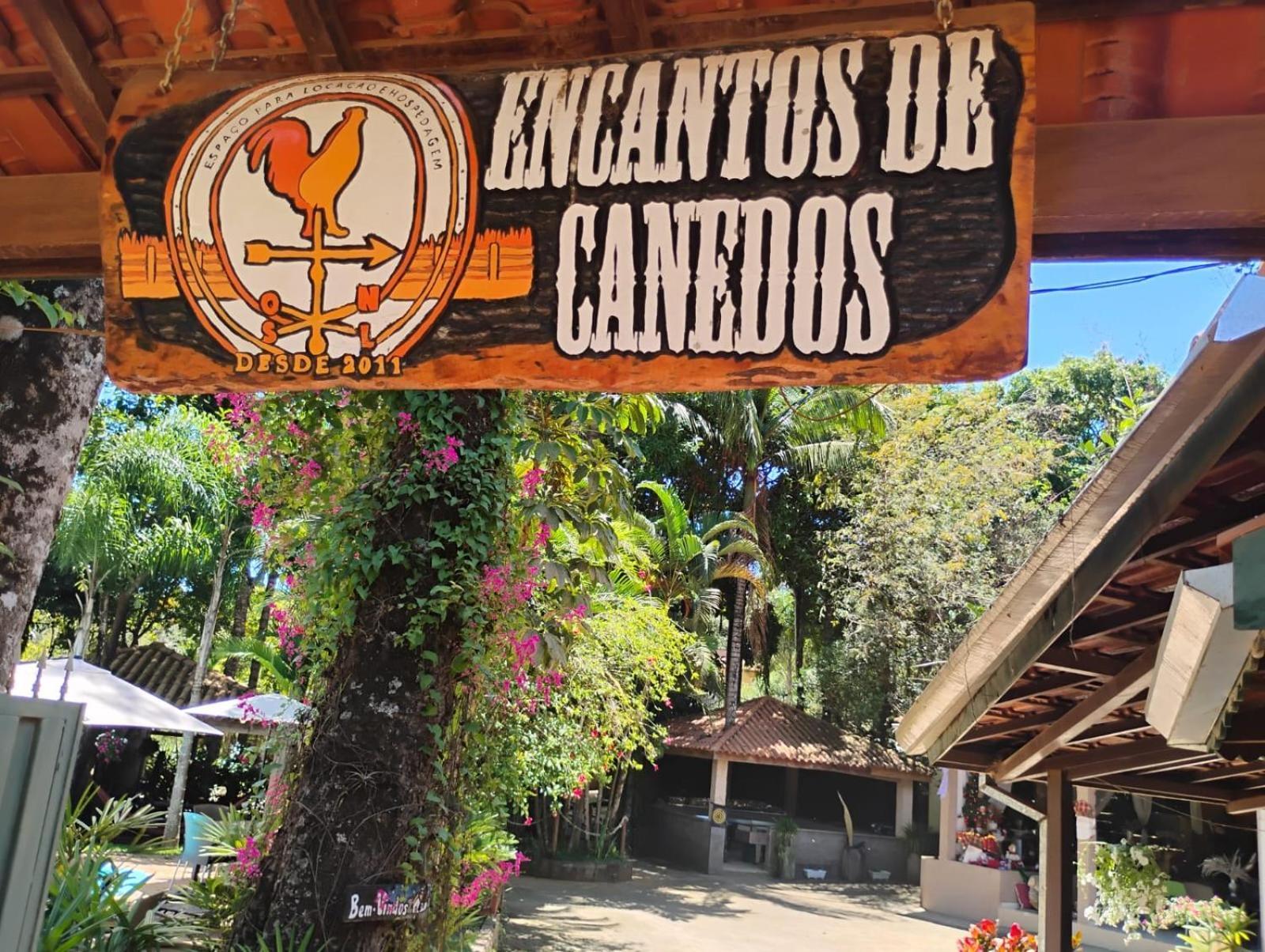 Encantos De Canedos Apartment